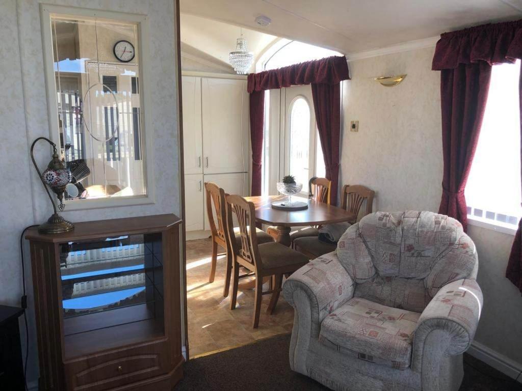 Pg58 2 Bed Caravan Golden Palm Chapel St Leonards Екстер'єр фото
