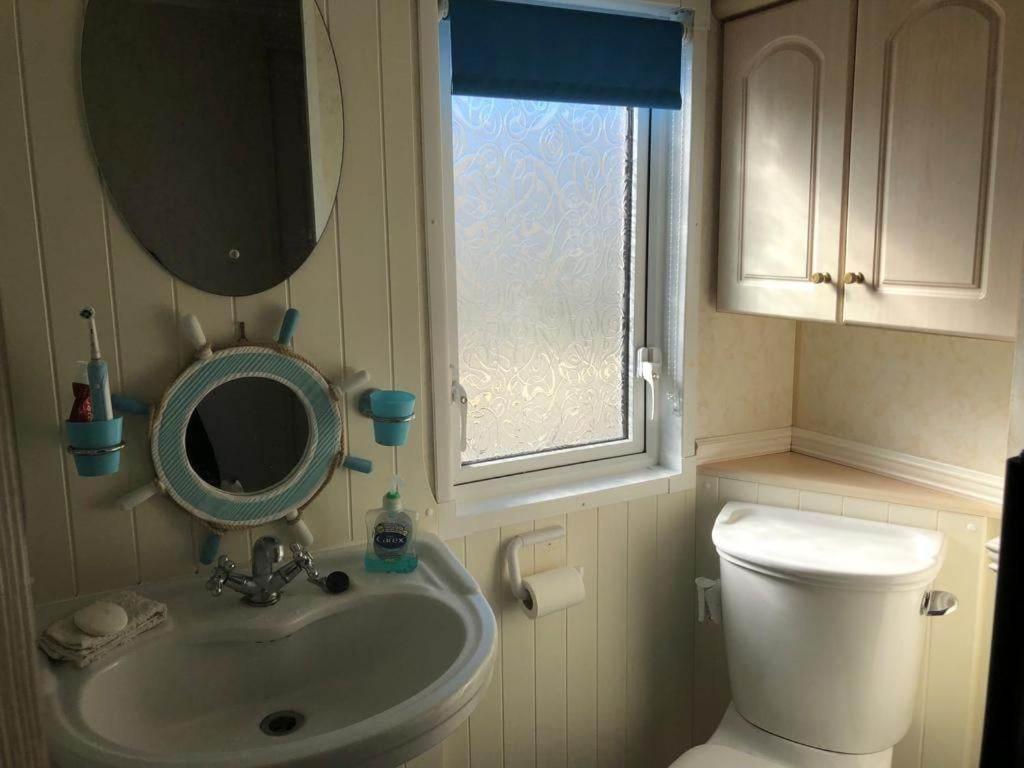 Pg58 2 Bed Caravan Golden Palm Chapel St Leonards Екстер'єр фото